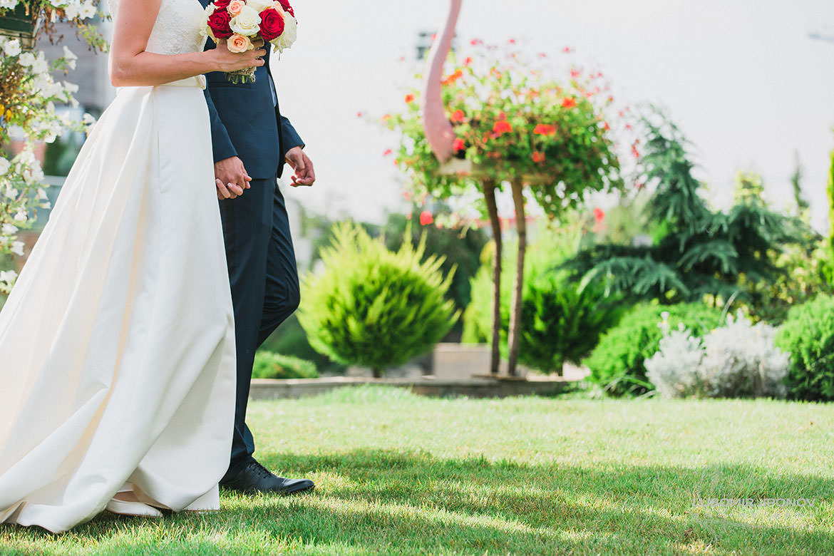 TT-europe-bulgaria-sofia-tsarsko-selo-professional-wedding-photographer-lubomir-jiponov-044 добри сватбени фотографи в българия